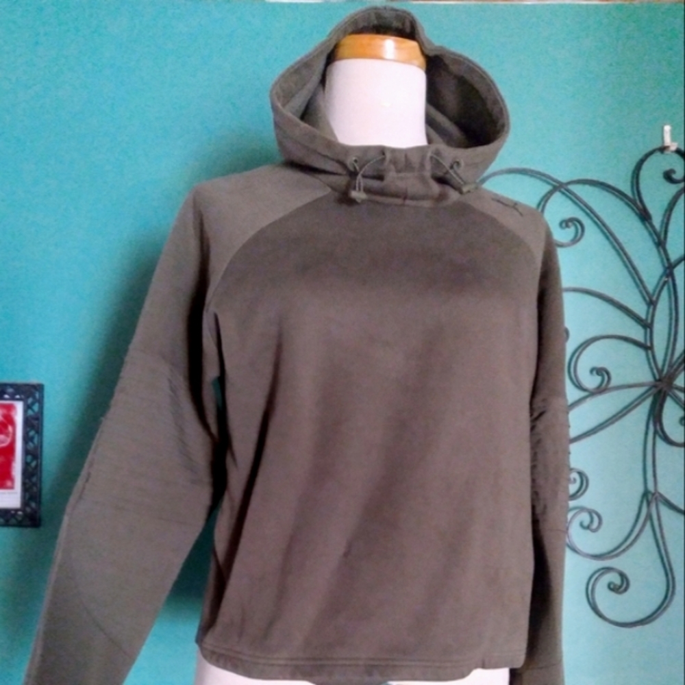 Puma long neck hoodie